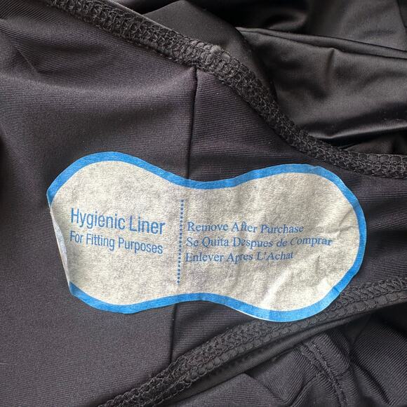 Good American Side Tie Cut Out One Piece Strapless Swimsuit Silky Black - Picture 8 of 9